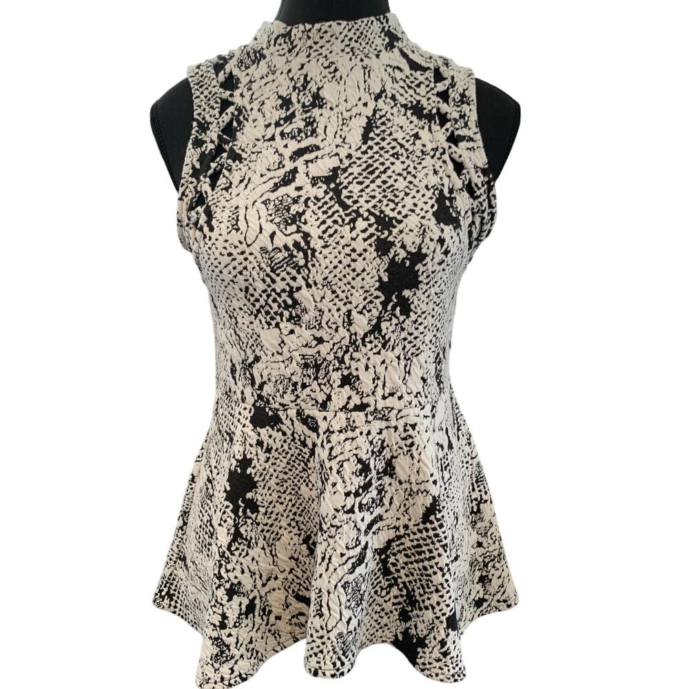 FREE PEOPLE SLEEVELESS PULLOVER BOHO PEPLUM FLOUNCE TOP SIZE M